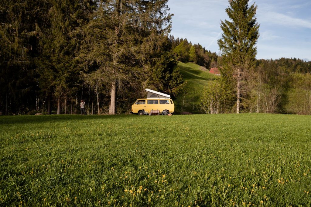 Naotak River Camp Egg 1024x684 - Nomady - Finde und buche den schönsten Platz für dein Campingabenteuer